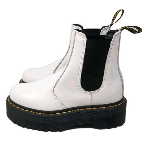 Dr Martens Chelsea Boots Womens 6 Mens 5 White Leather 2976 Quad Platform Unisex - Picture 2 of 11